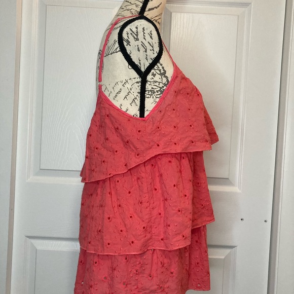 Lsenboye Eyelet Zipper Front Flowy Tank Top - Picture 4 of 13